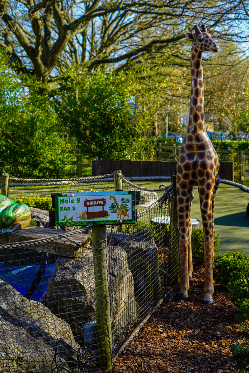 Metro Adventure Golf